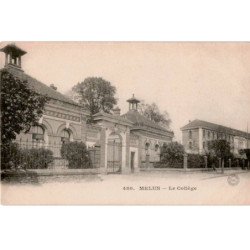 MELUN: le collège - très bon état