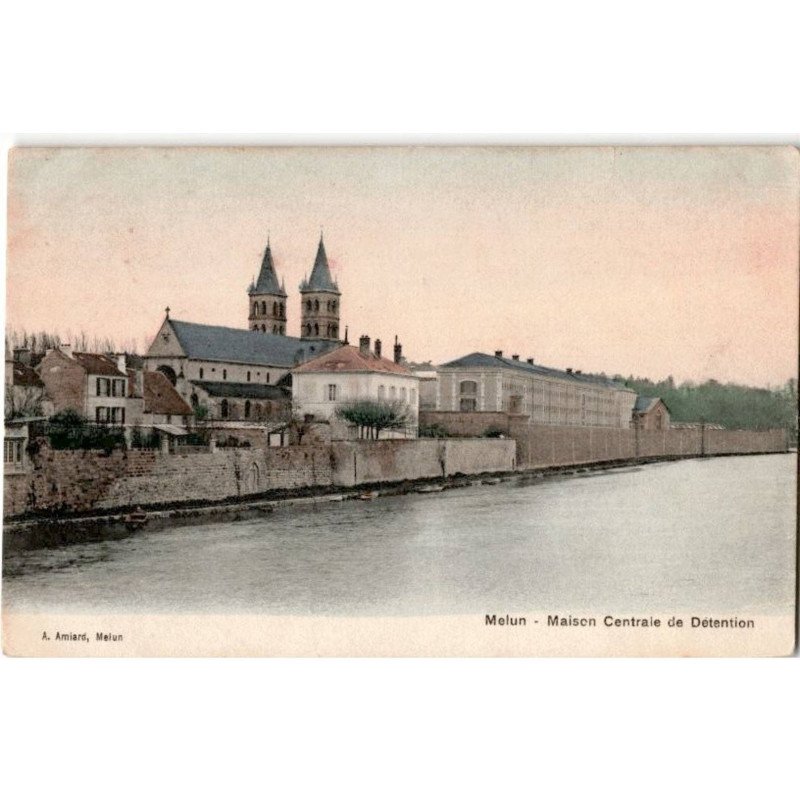 MELUN: maison centrale de détention - très bon état
