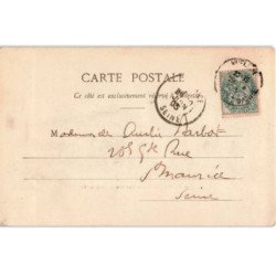 MELUN: maison centrale et la pointe de l'ile - très bon état