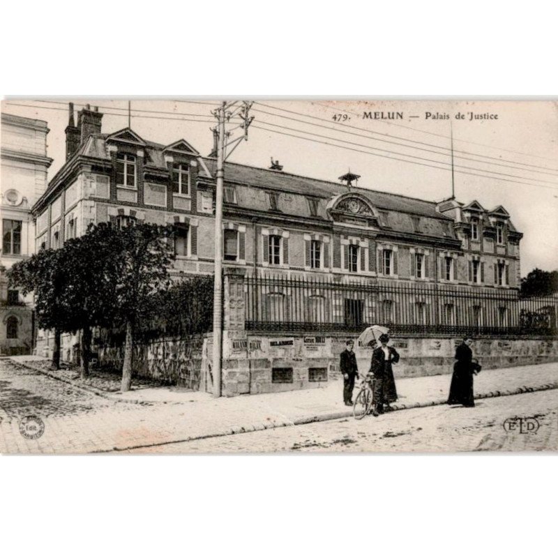 MELUN: palais de justice - très bon état
