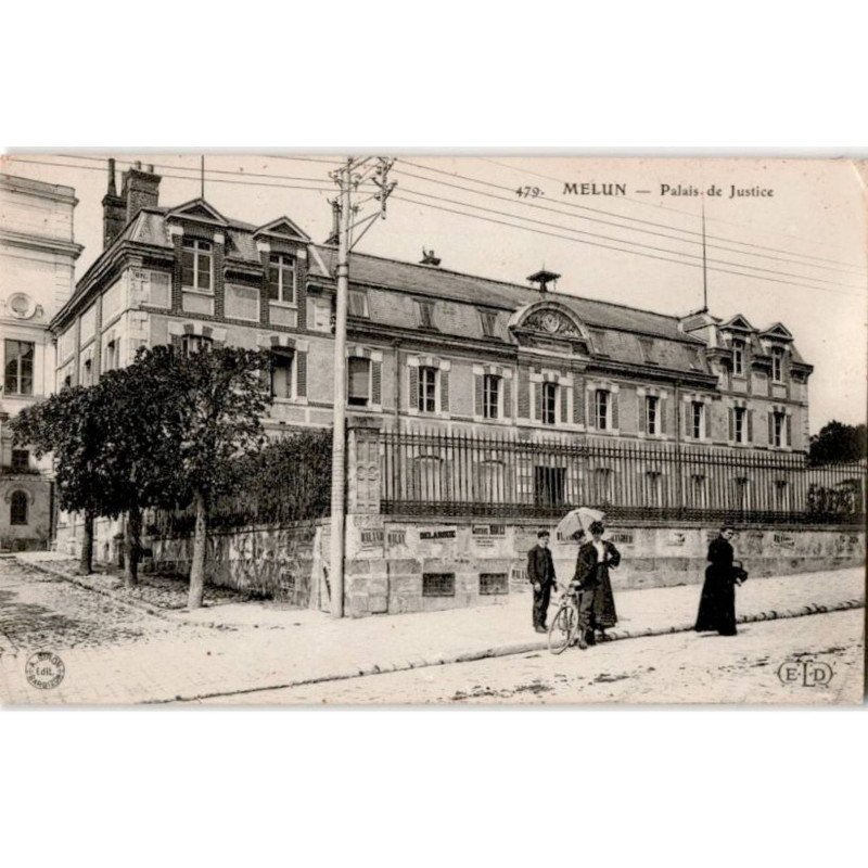 MELUN: palais de justice - très bon état