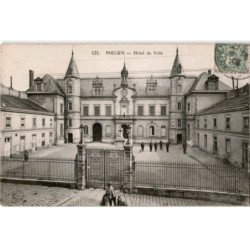 MELUN: hôtel de ville
