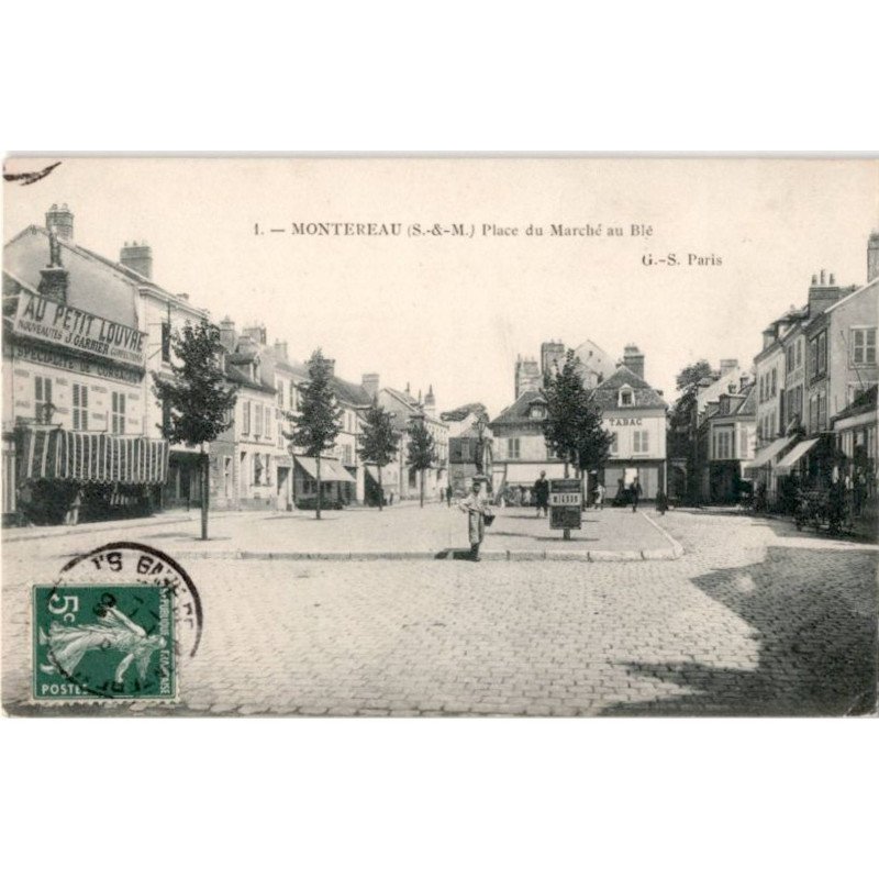 MONTEREAU: place du marché au blé - très bon état