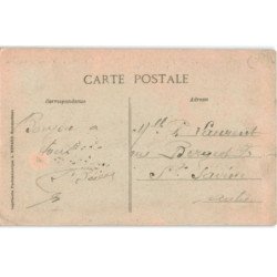 MONTEREAU: le pont de seine barrivadé par des sacs de sable et miné en prévision de l'attaque - état