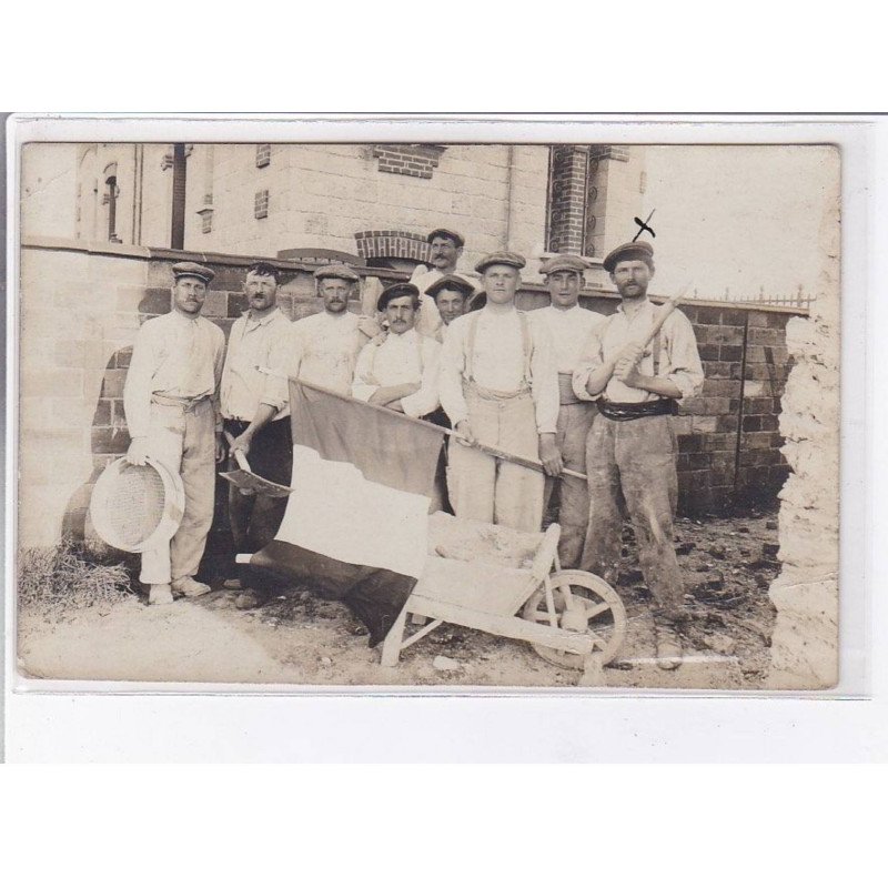 COURCELLES par PRESLES: maçons, batiment - état