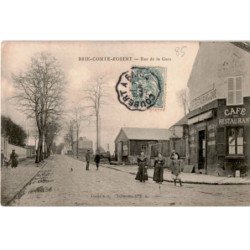 BRIE COMTE ROBERT: rue de la gare - état