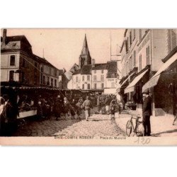 BRIE COMTE ROBERT: place du marché - très bon état