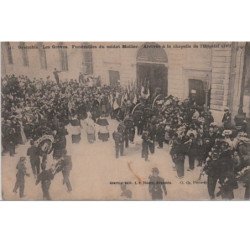 GRENOBLE : les grèves - funérailles du soldat Mollier - vers 1905 - très bon état (petite tache)