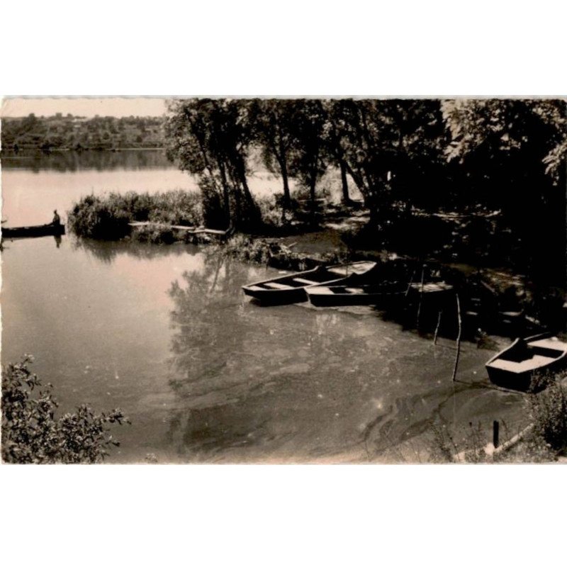 VIRY-CHATILLON: un coin de pêche - très bon état