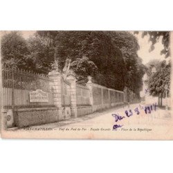 VIRY-CHATILLON: fief du pied-de-fer façade grande rue place de la république - très bon état