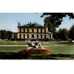 VIRY-CHATILLON: parc louis-leblanc et la bibliothèque - très bon état