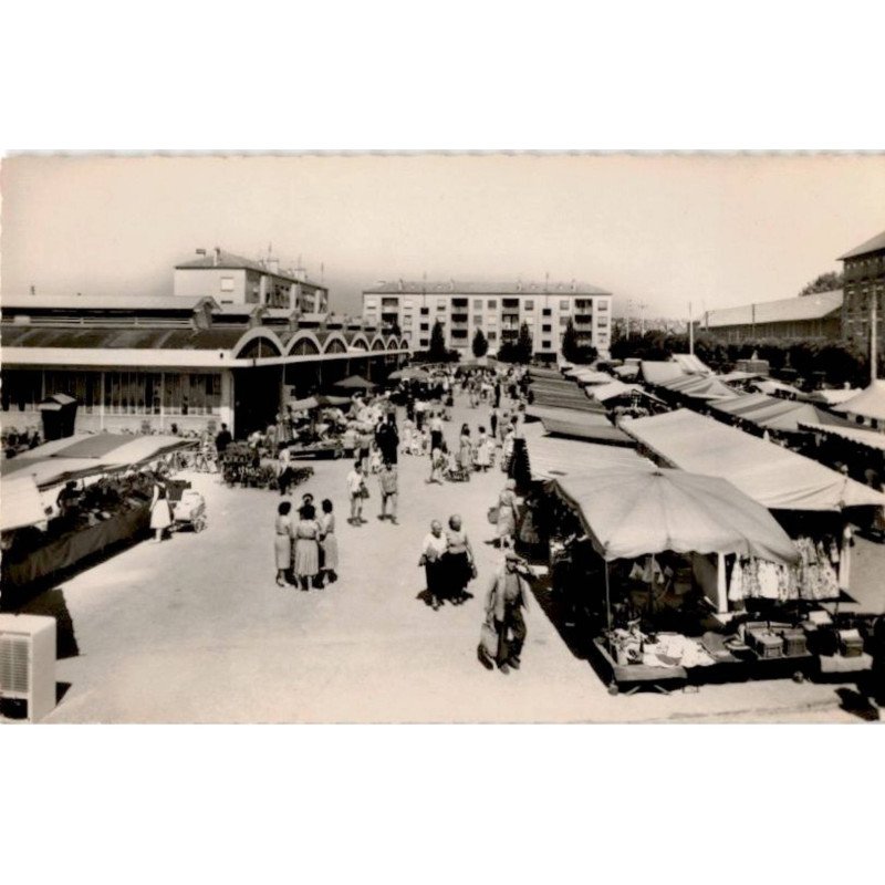 VIRY-CHATILLON: le marché - très bon état