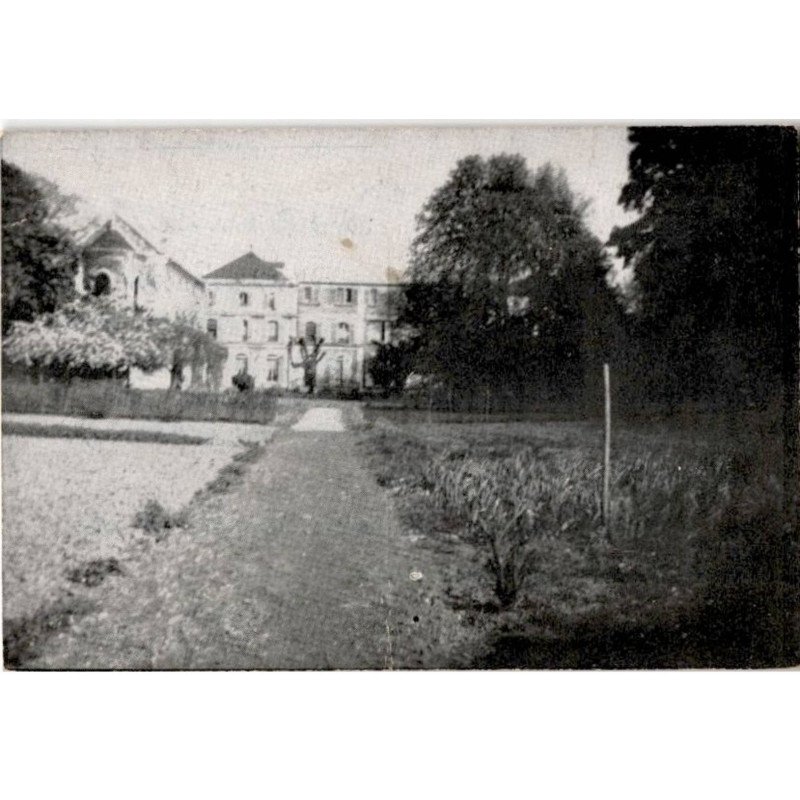 VIRY-CHATILLON: "la villa pierre l'ermite" fondation de la maison des isolées - très bon état