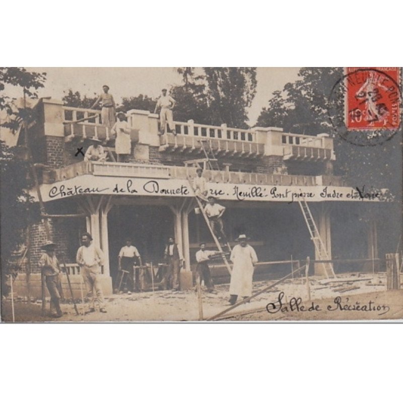 NEUILLE PONT PIERRE : carte photo des travaux au chateau vers 1910 - très bon état NEUILLE PONT PIERRE : carte photo des travaux au chateau vers 1910 - très bon état