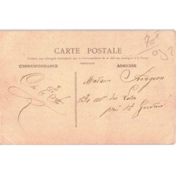 COLOMBES: la place de la mairie et la fontaine - très bon état