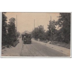 LE VESINET : Boulevard Carnot - tramway - Très bon état