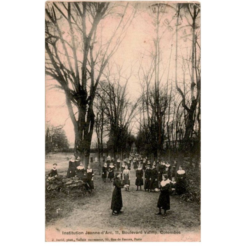 COLOMBES: institution Jeanne-d'Arc, 11 boulevard valmy - état