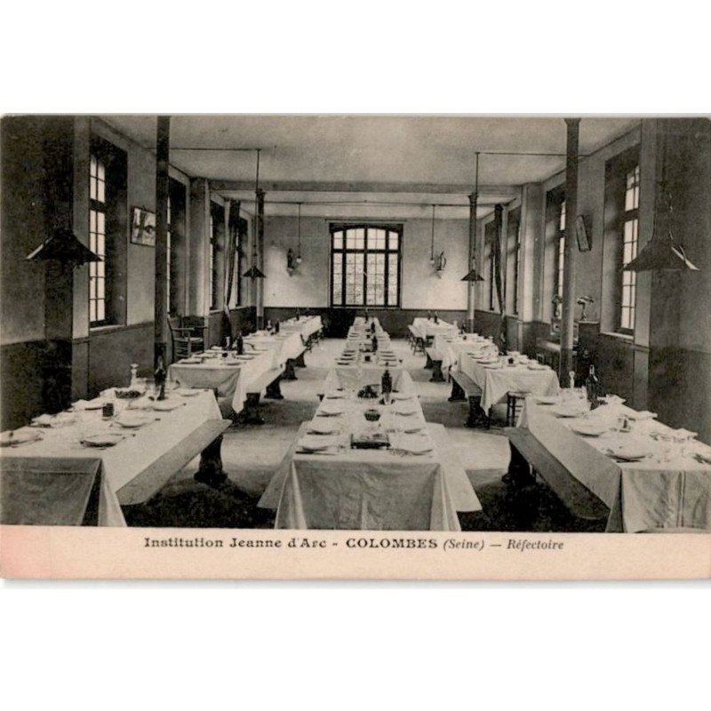 COLOMBES: institution Jeanne d'Arc, réfectoire - très bon état
