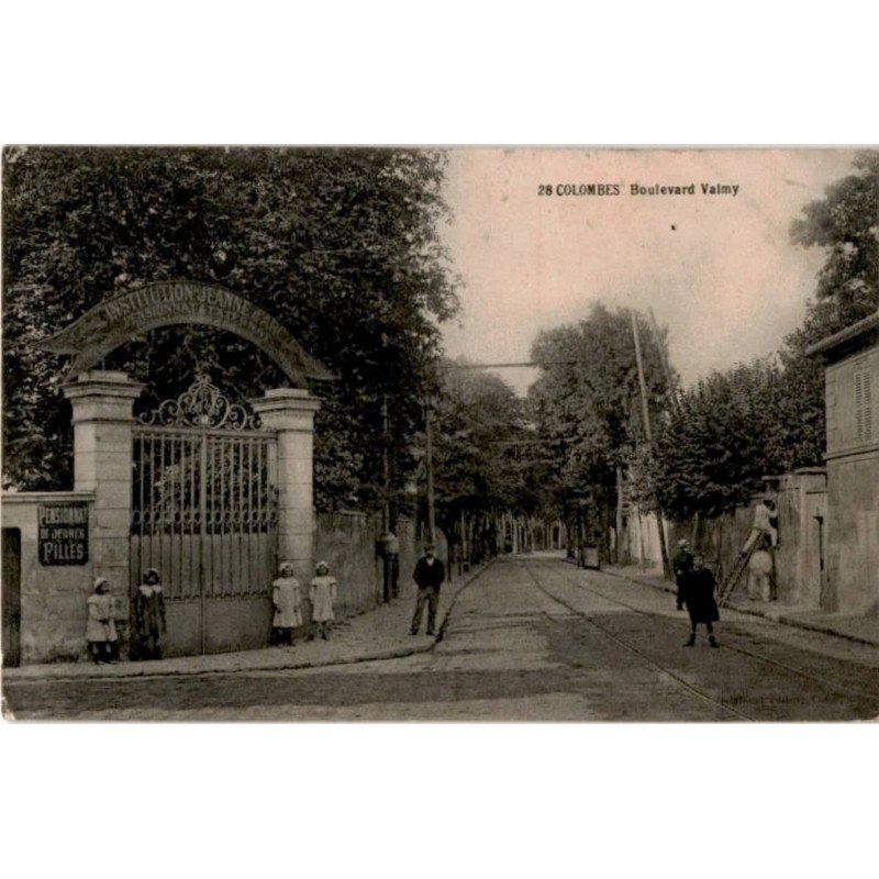 COLOMBES: boulevard valmy - très bon état