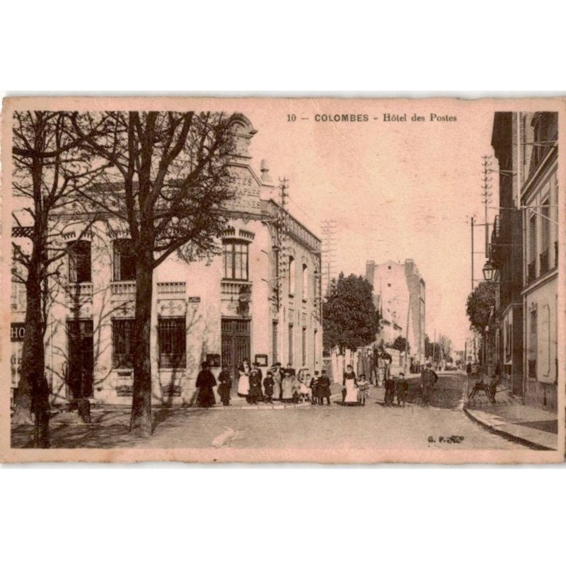 COLOMBES: hôtel des poste -  bon état