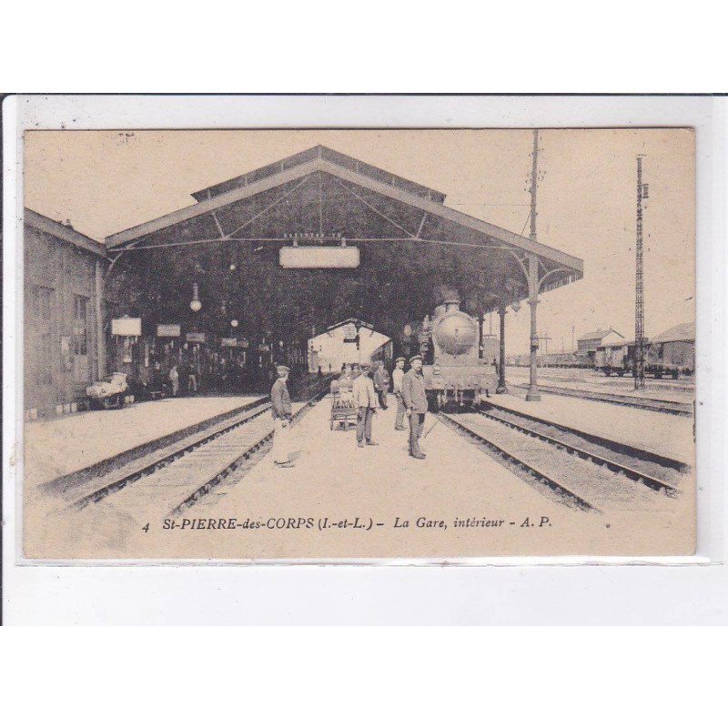 SAINT-PIERRE-des-CORPS: la gare, intérieur - très bon état