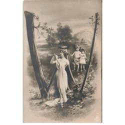 MUSIQUE: vue artistique, musicienne, flute - très bon état