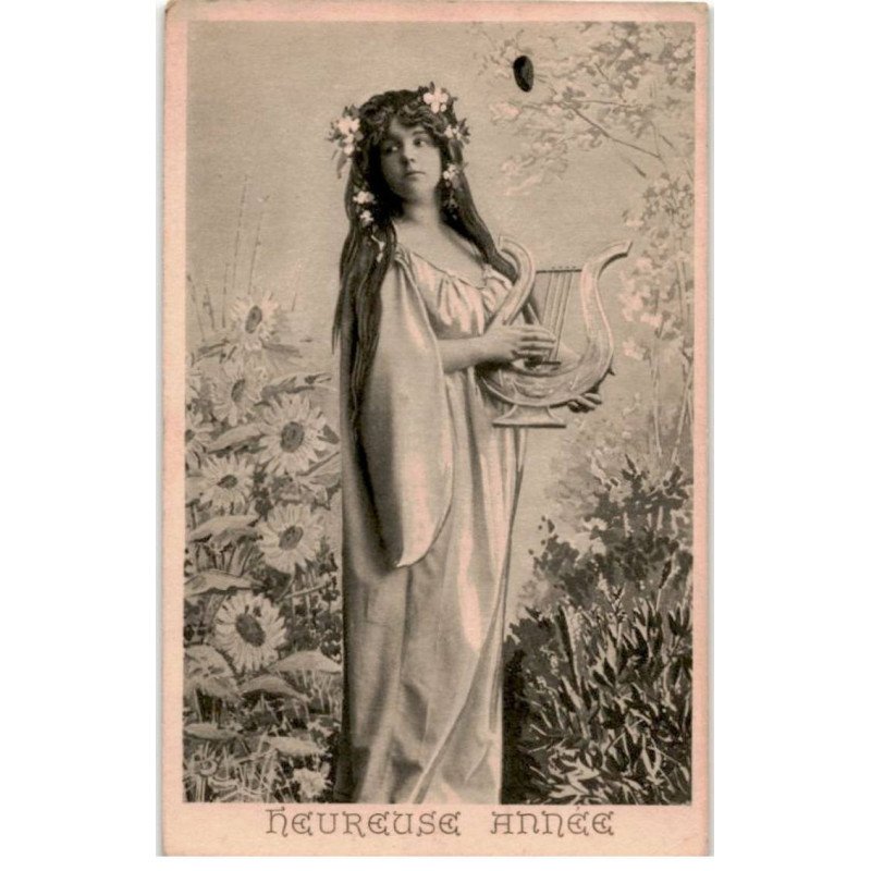 MUSIQUE: femme avec instrument de musique, heureuse année - très bon état