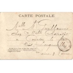 MUSIQUE: femme avec instrument de musique - très bon état