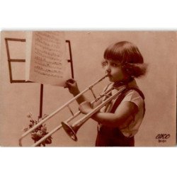 MUSIQUE: jeune fille, trombone - très bon état