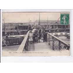 TOURS: la passerelle fournier à la sortie de l'atelier - très bon état