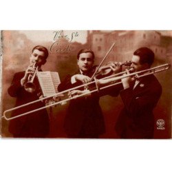 MUSIQUE: trois musiciens, violon, trompette, tronbone - très bon état
