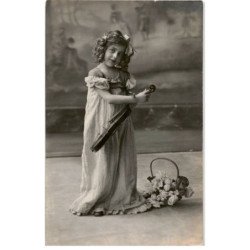 MUSIQUE: jeune fille et violon - très bon état