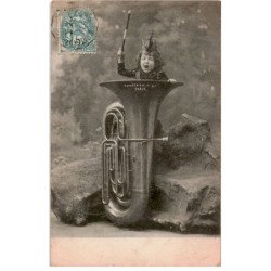 MUSIQUE: enfant un tuba - très bon état