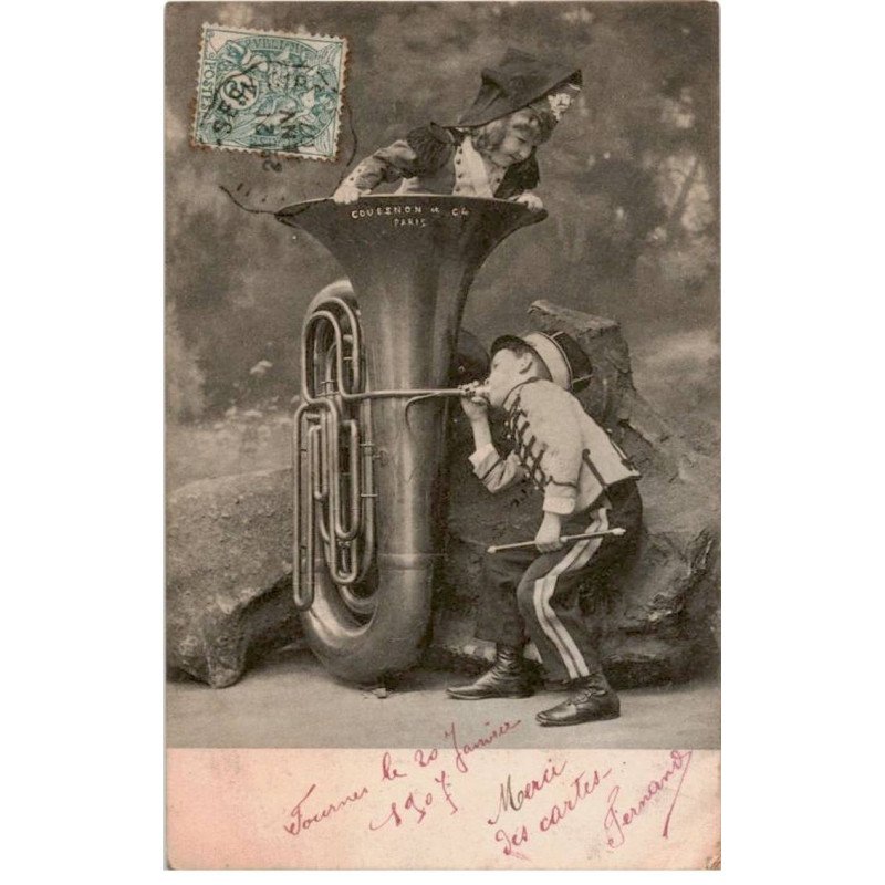 MUSIQUE: enfants et tuba - état