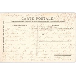 CHAMPAGNE-sur-SEINE: place des écoles - très bon état