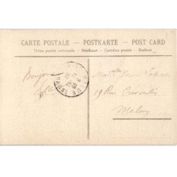 CHAUMES: rue de paris - très bon état