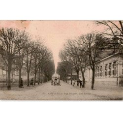 CHELLES: rue bugnet les écoles - très bon état