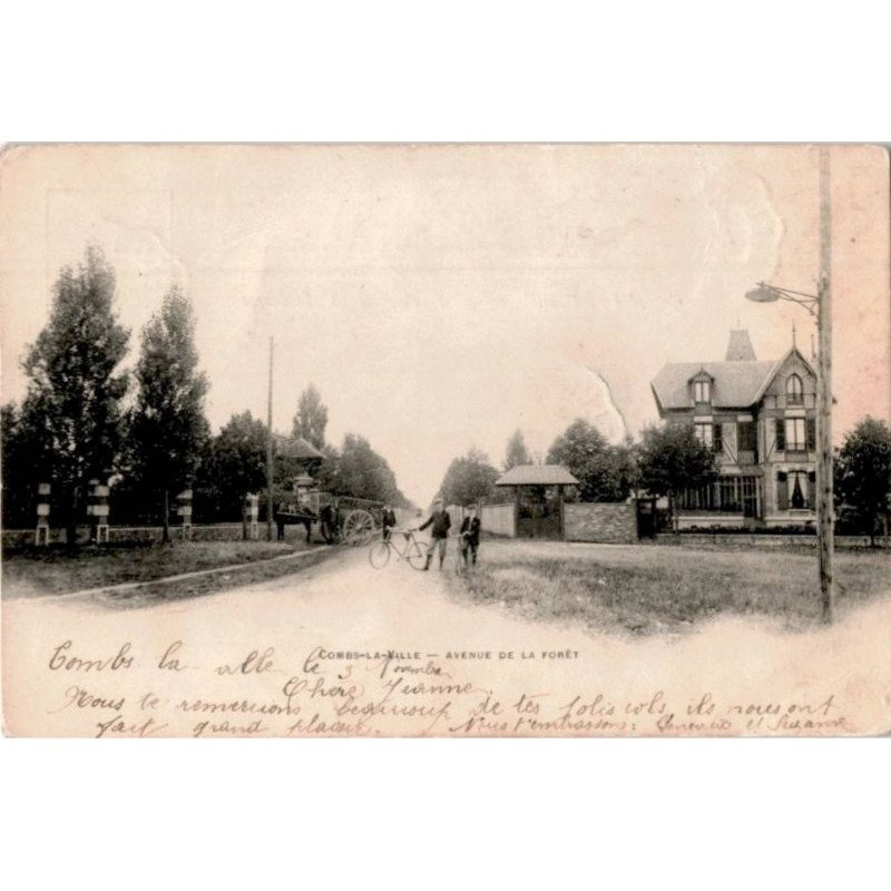 COMBS-la-VILLE: avenue de la forêt - état