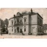 COULOMMIERS: l'hôtel de ville - très bon état