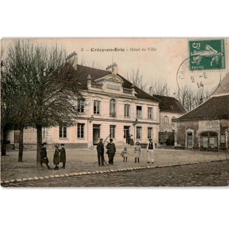 CRECY-en-BRIE: hôtel de ville - très bon état