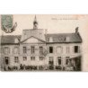 CROUY-sur-OURCQ: la mairie et les écoles - très bon état