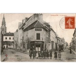 DAMMARIE-les-LYS: le carrefour - très bon état