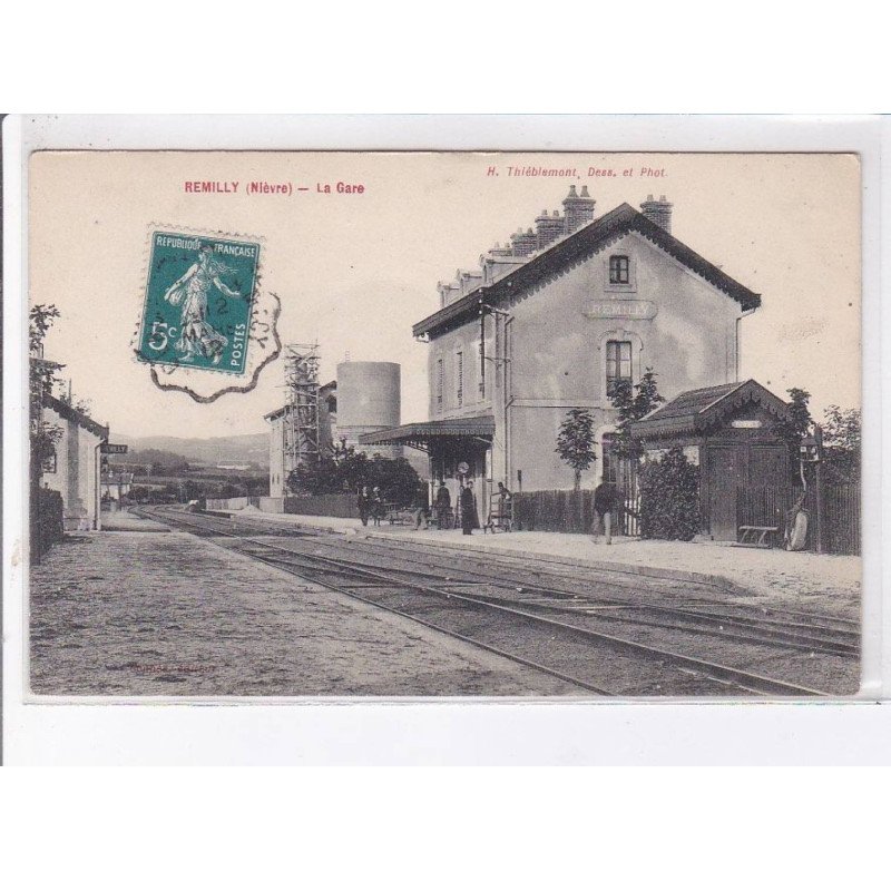 REMILLY: la gare - très bon état