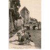 MORET-sur-LOING: lla porte du pont et les anciens remparts - état