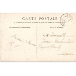 NEMOURS: rue du prieuré au fond l'église - état