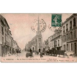 NEMOURS: rue de paris et l'hotel de l'ecu de france - état