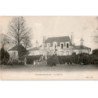 LES ORMES-sur-VOULZIE: le château - très bon état