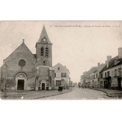 OZOIR-la-FERRIERE: église et route de paris - très bon état