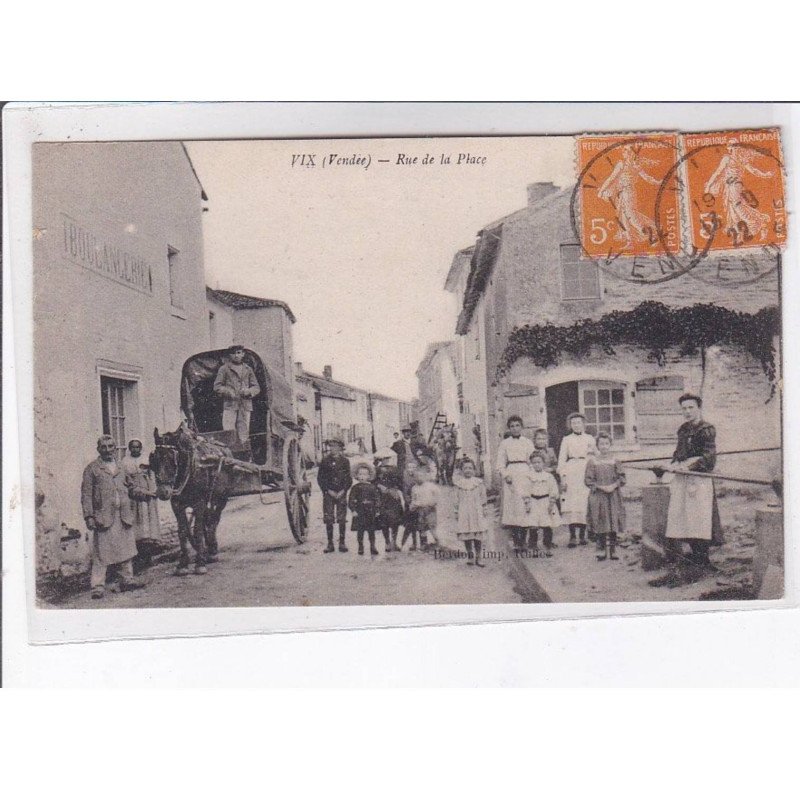 VIX: rue de la place - très bon état VIX: rue de la place - très bon état