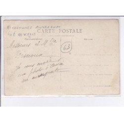 PUY-de-DOME: costumes auvergnat, vielle - très bon état